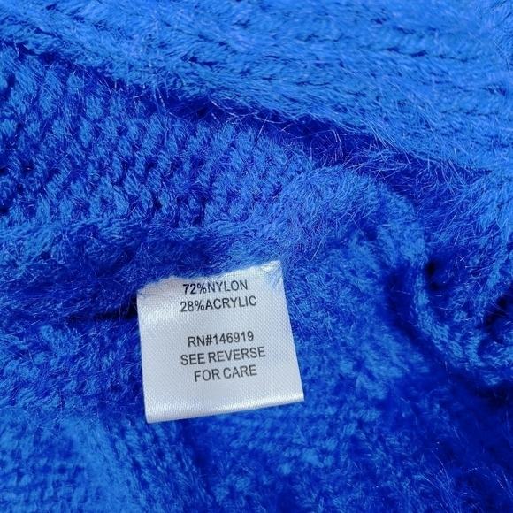 Sun + Moon Blue Turtleneck Cable Knit Sweater Size Large - Picture 7 of 9